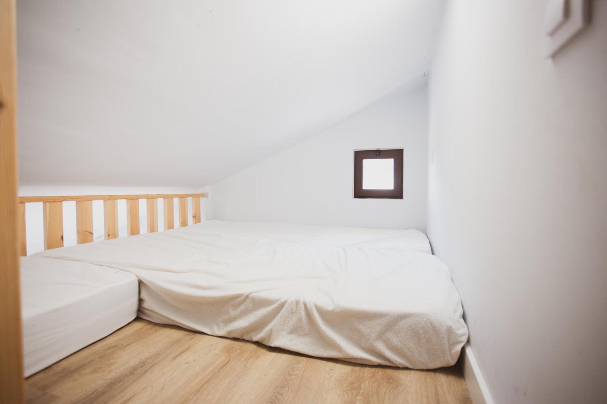 Coll De Port Hostel Tuixen Ngoại thất bức ảnh